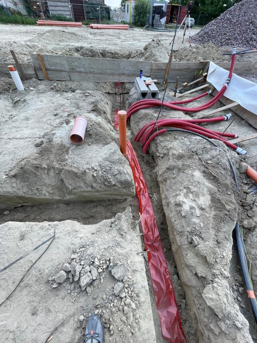 8459a809-2381-46ba-955d-e141d3409013